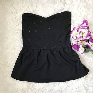 ✨🔥 Dynamite Women’s Strapless Peplum top 🔥✨